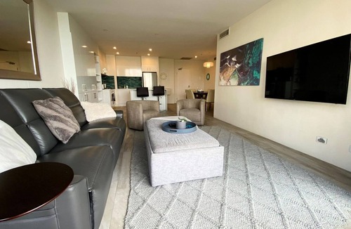Sydney Apartment | Ocean View, Lift Access 510 Opposite North Cronulla Beach