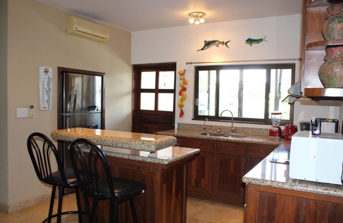 El Medano Ejidal Condo | one block to medano beach , 2 blocks to the Cabo Marina & Downtown Cabo