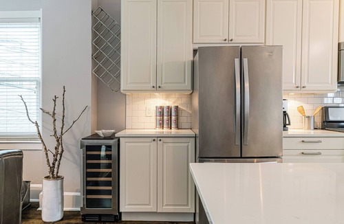 West Town House | Private Historic Coach House Wicker Park