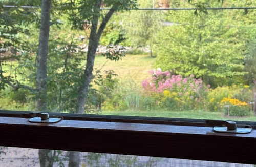 Warren House | Quaint Vermont farmhouse in Warren Village