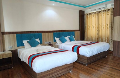 Dhussa Hotel | River Beach Resort