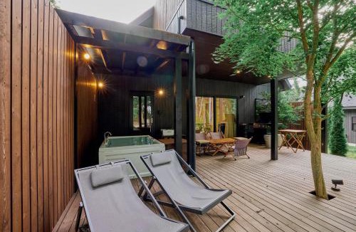 Miyota Villa | SAUNA FOREST CABIN 軽井沢 御代田 B棟 mori-asobi
