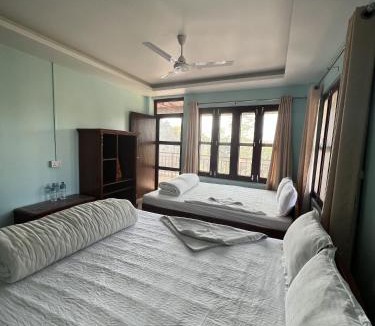 Sauraha House | Sauraha Guest House