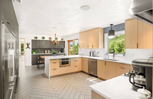 Snowmass House | Snowmass Contemporary Ranch - secluded mountain retreat