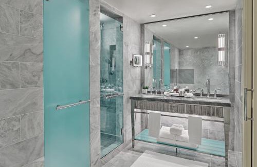 Downtown Resort | St. Regis Aspen Resort