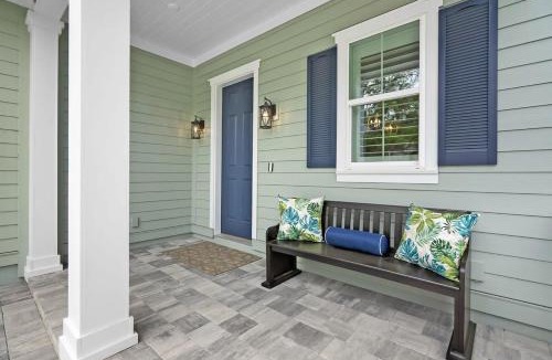 Downtown Historic District House | Steps to Ice Plant in Historic St Aug Upscale