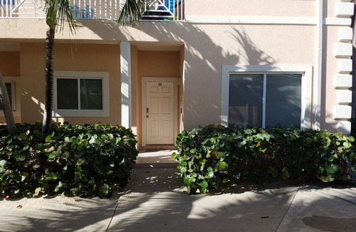 Rum Point Condo | Stingray Kai Kaibo Beach Front Condo