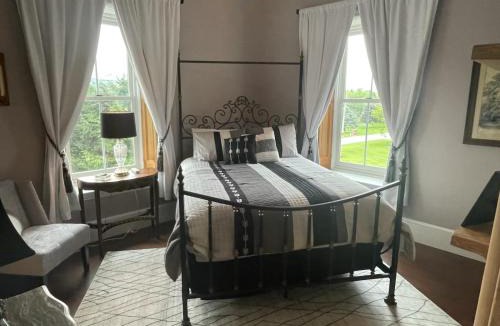 Carlisle Bed & Breakfast | Stuart Manor Bed and Breakfast