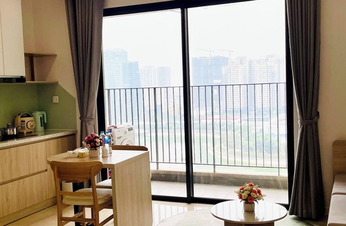 Trung Hoa Nhan Chinh Apartment | Studio with open view - Vinhomes D'Capitale