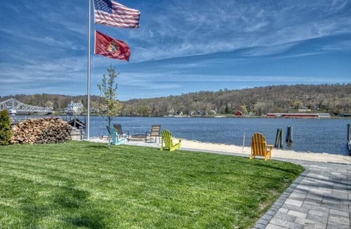 Haddam House | Summer at the Haddam House