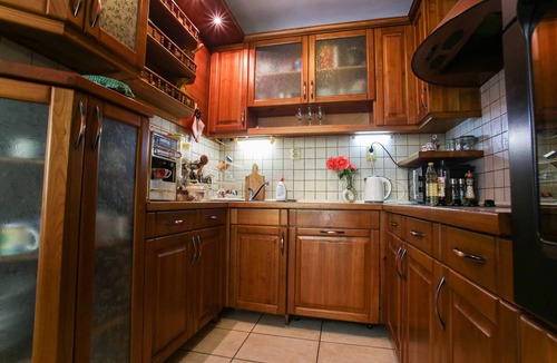Nessebar Villa | Summer Villa Close to the Coast with Private Gym and Parking