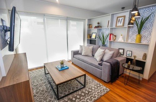 Miraflores Apartment | Trendy Host Canvas, Miraflores