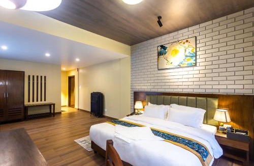 Dhading Hotel | Triple Crown Resort