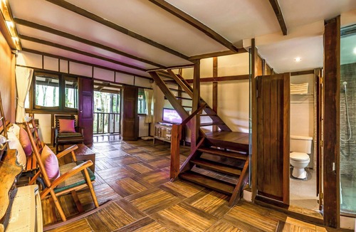 Wang Nam Khiao Resort | Village Farm & Winery
