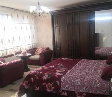 Jerash Apartment | White tulips apartment الزنبقة البيضاء
