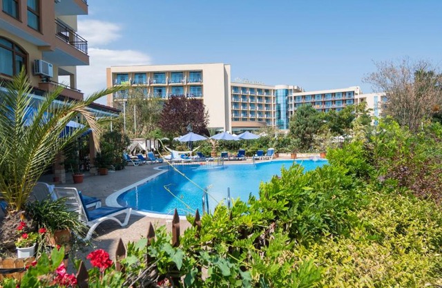 Апартамент в комплекс Golden Beach, Sunny Beach
