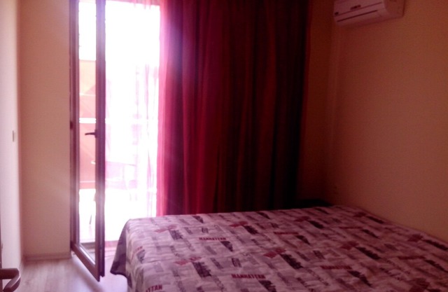 1-bedroom apartment with sea/pool view near the beach in Sozopol, hotel Onegin