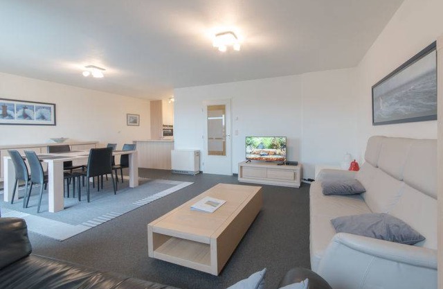 106 m² Apartment ∙ 2 bedrooms ∙ 5 guests
