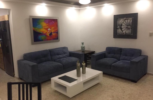 Apt 1-C Las Dallias II, Bella Vista