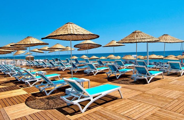 Holiday Inn Antalya - Lara