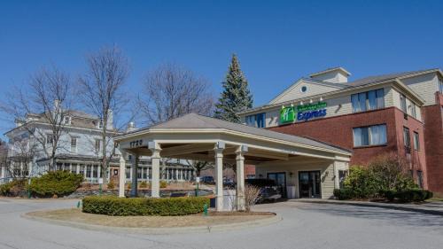 Holiday Inn Express South Burlington Ihg Hotel 