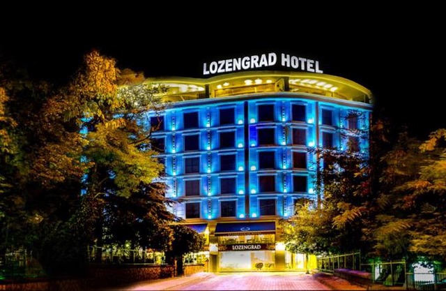Hotel 