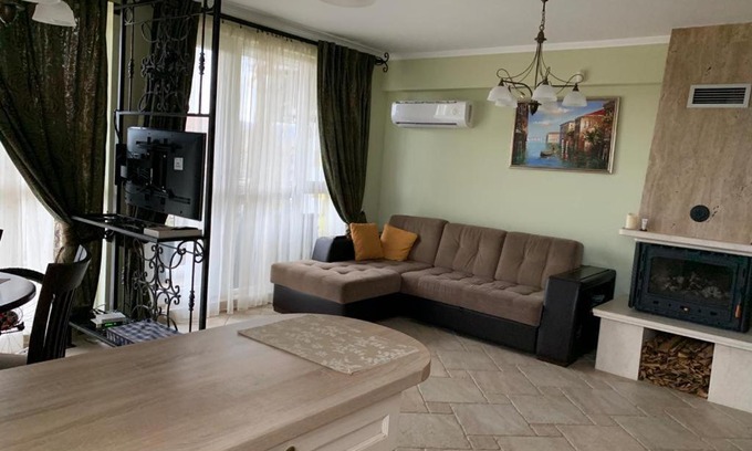 Ravadinovo House | Къща в близост до замъка и аквапарка
