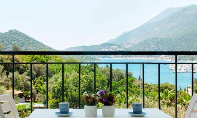 Kas Apartment | 115 m² Serviced apartment ∙ 3 bedrooms ∙ 7 guests