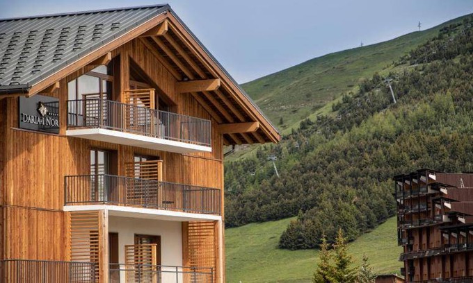 Eclose-Est Apartment | 125 m² Serviced apartment ∙ 5 bedrooms ∙ 10 guests