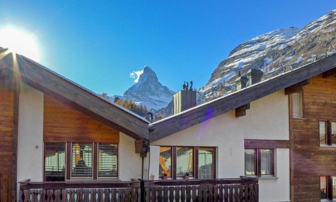 Zermatt Apartment | 132 m² Apartment ∙ 3 bedrooms ∙ 6 guests