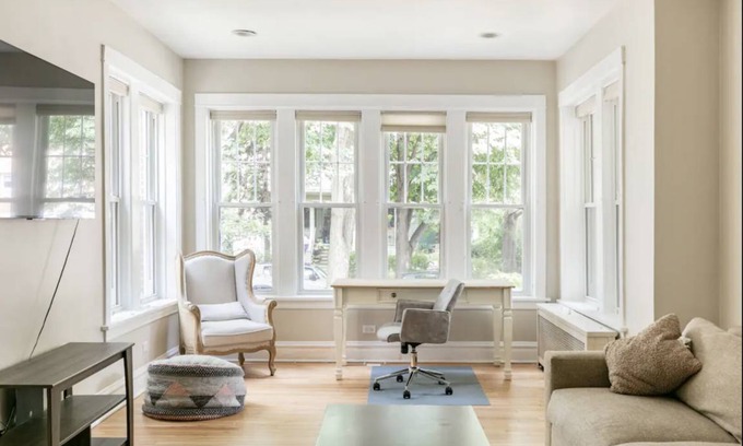 South Evanston Apartment | 186 m² Apartment ∙ 3 bedrooms ∙ 6 guests