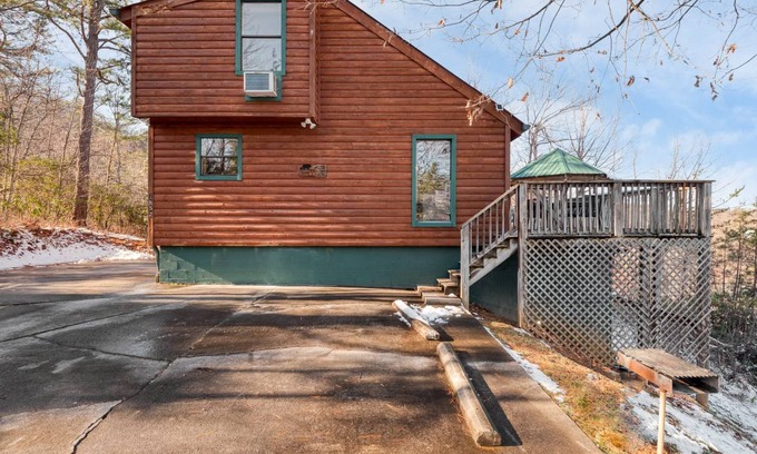 Chalet Village House | 192 m² House ∙ 4 bedrooms ∙ 10 guests