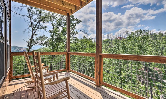 Chalet Village North House | 195 m² House ∙ 2 bedrooms ∙ 8 guests