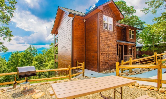 Chalet Village House | 215 m² House ∙ 2 bedrooms ∙ 8 guests