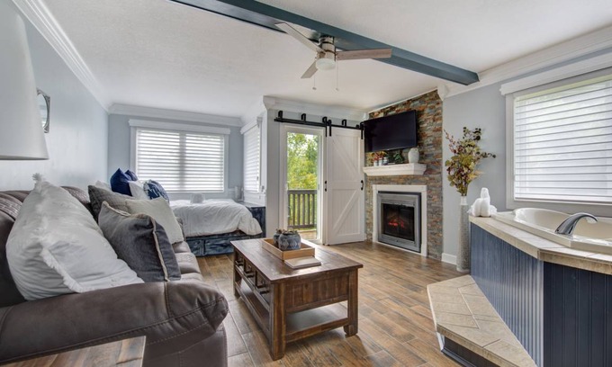 Chalet Village Condo | 32 m² Condo ∙ 2 guests