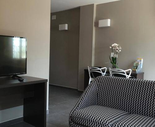Bourg-Saint-Andeol Apartment | 32 m² Serviced apartment ∙ 4 guests