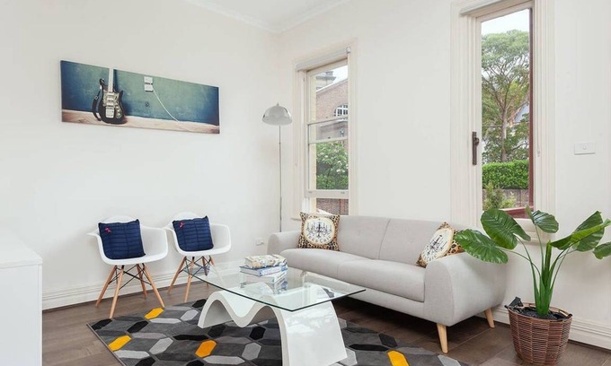 Millers Point Apartment | 36 m² Apartment ∙ 1 bedroom ∙ 2 guests