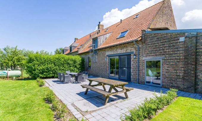 Middelkerke House | 385 m² House ∙ 4 bedrooms ∙ 16 guests