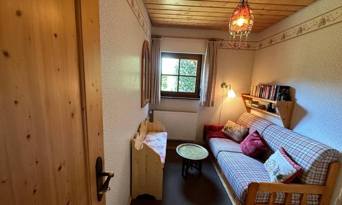 Lenzkirch House | 50 m² House ∙ 2 bedrooms ∙ 3 guests