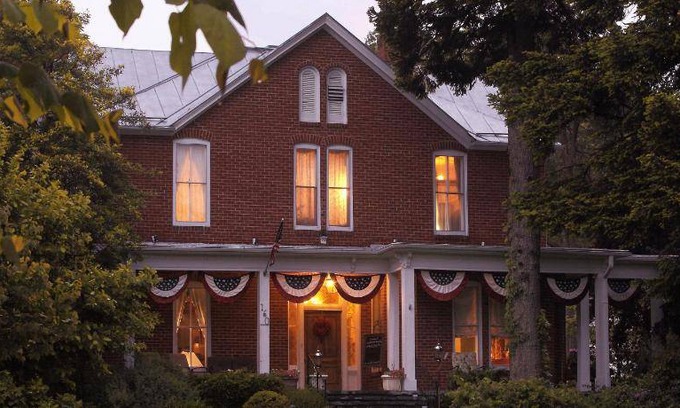 Luray Bed & Breakfast | 67 m² Bed and breakfast ∙ 2 guests