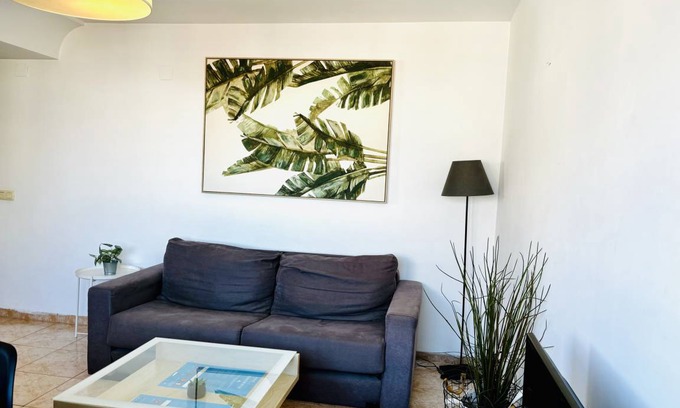Trinitat Apartment | 75 m² Apartment ∙ 3 bedrooms ∙ 5 guests
