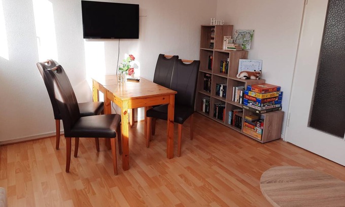 Celle Apartment | 80 m² Apartment ∙ 3 bedrooms ∙ 5 guests