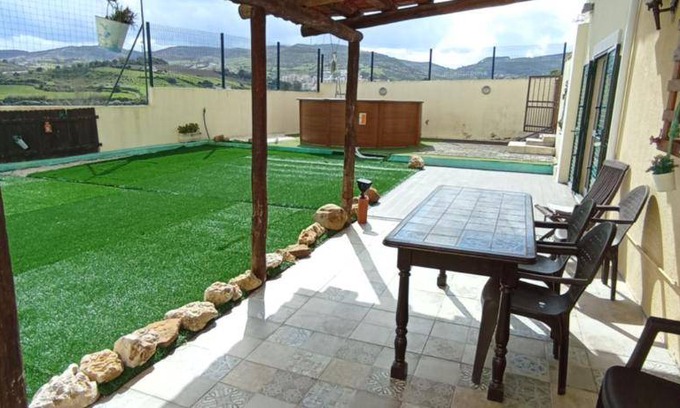 Arruda dos Vinhos House | 80 m² Farmhouse ∙ 4 guests