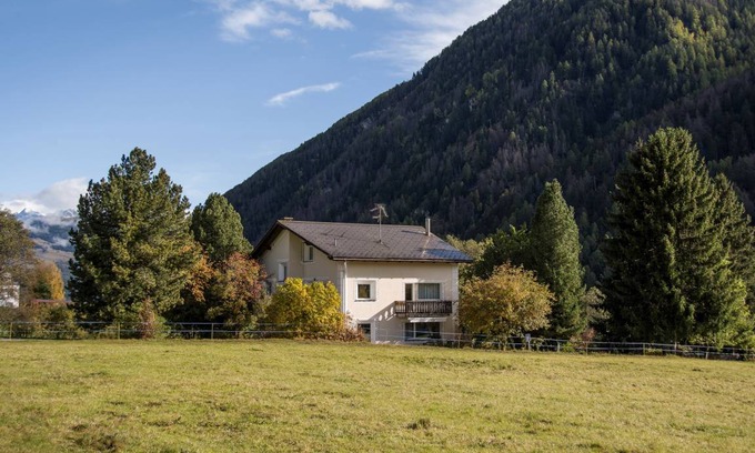 Mustair Apartment | 90 m² Apartment ∙ 3 bedrooms ∙ 6 guests