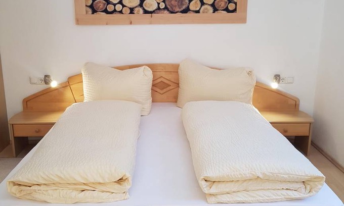 Neustift Im Stubaital Apartment | Apartment ∙ 2 bedrooms ∙ 5 guests
