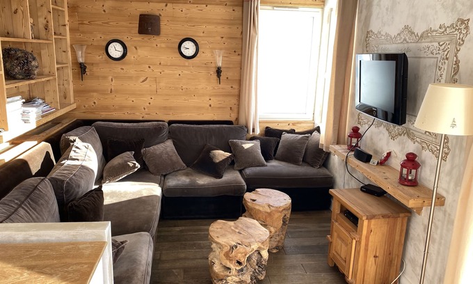 Huez Apartment | Apt. duplex of 72 m2, 3 bedrooms, in the heart of Alpe d'Huez garden