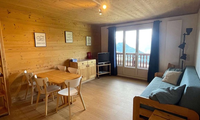 Viel-Alpe Apartment | Cozy 2-Room Apartment for 6 with Balcony, Close to Lift - Alpe d'Huez