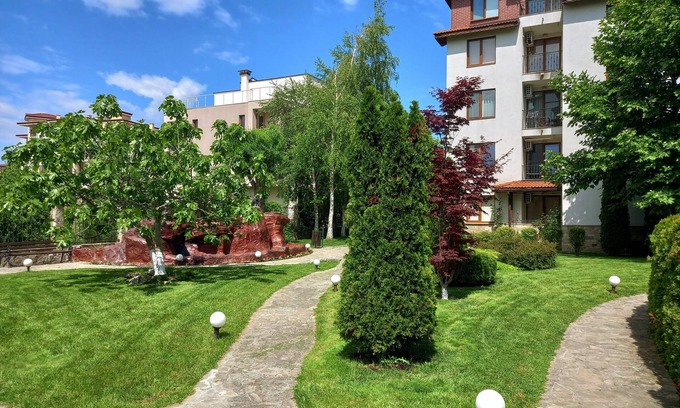 Nessebar Apartment | Cozy apartment in Apolon-7, Nessebar near the sea with garden and swimming pools
