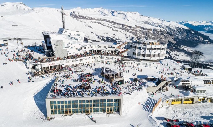 Falera Hostel | GALAAXY Mountain Hostel