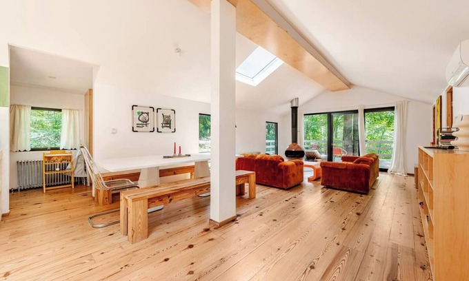 Smallwood Cabin | Light-filled design cabin by lake w/hot tub, sauna and cold plunge